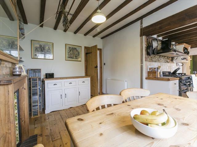  Image of 4 bedroom Cottage for sale in Victoria Street Billingborough Sleaford NG34 at 22 Victoria Street Billingborough Sleaford, NG34 0NX
